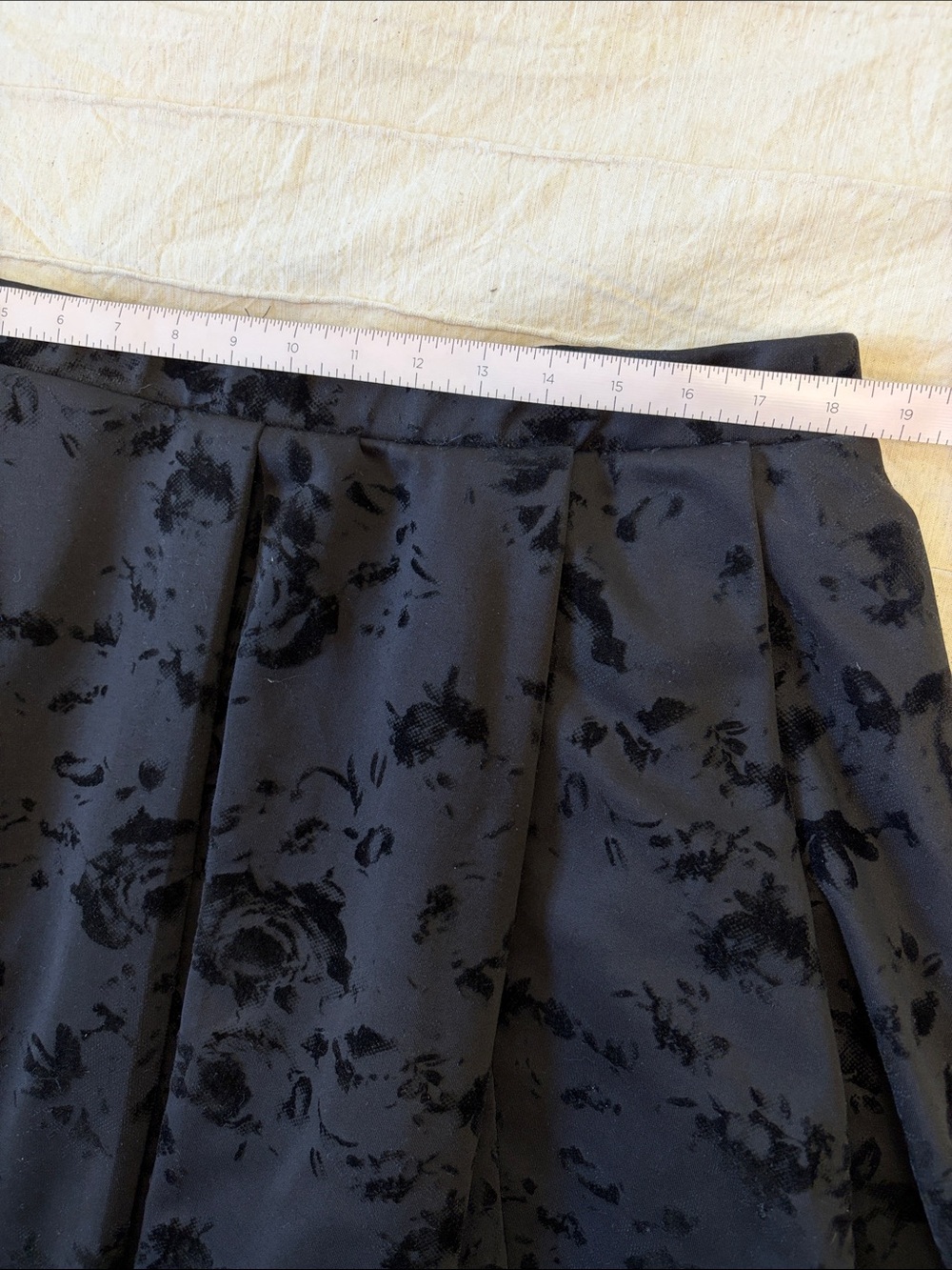 Torrid Burnout Velvet Pleated Skater Skirt - Picture 8 of 10
